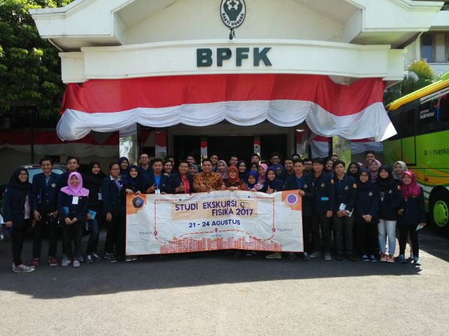 Studi Ekskursi MIPA Fisika Universitas Brawijaya Malang